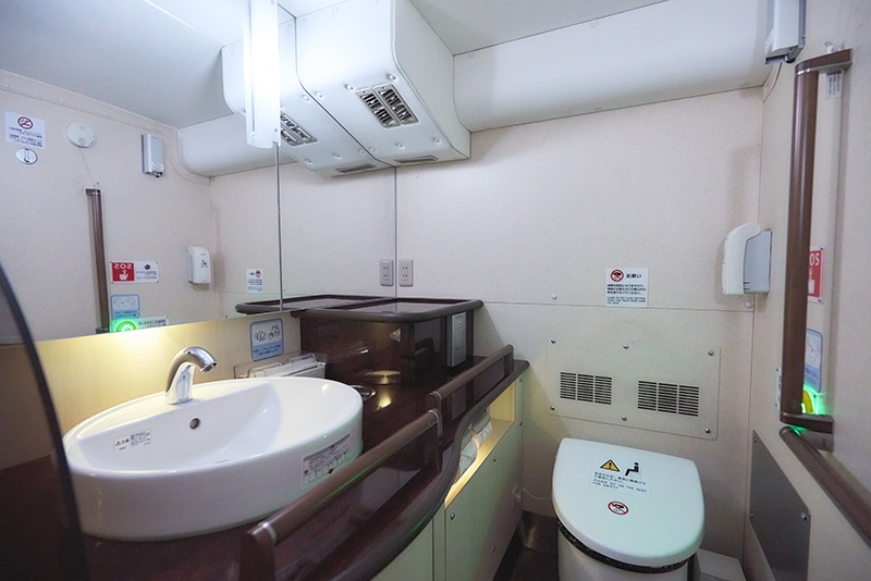 スーパーハイデッカー特別車